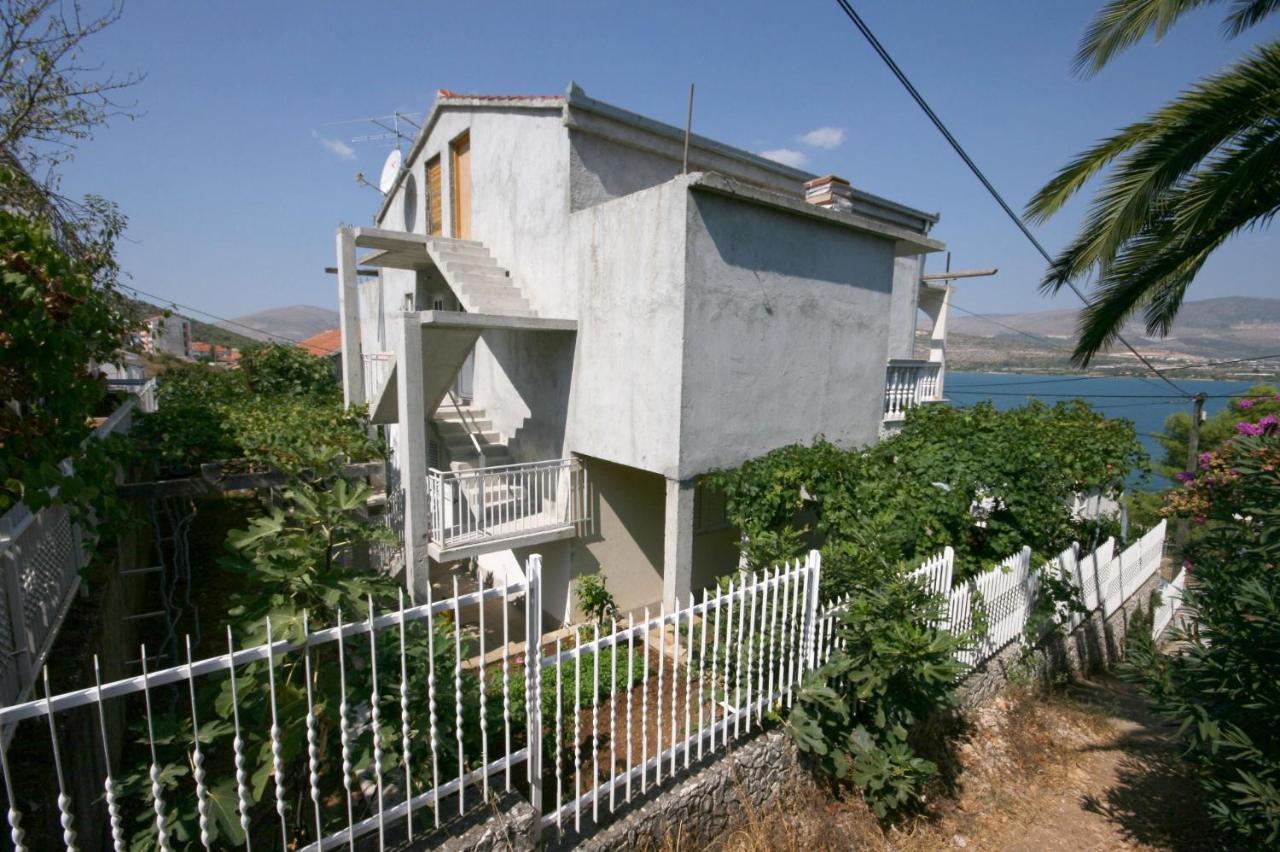 Apartments By The Sea Mastrinka, Ciovo - 4647 Trogir Exterior photo